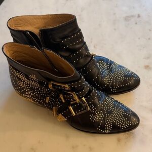 Chloe Black Studded Ankle Boots 6.5 but for true 7!